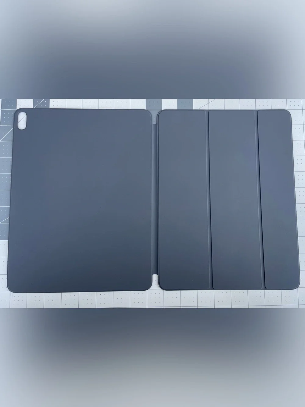 Apple Smart Folio for iPad Pro 12.9” 3rd Gen Charcoal Gray w/ Original Box